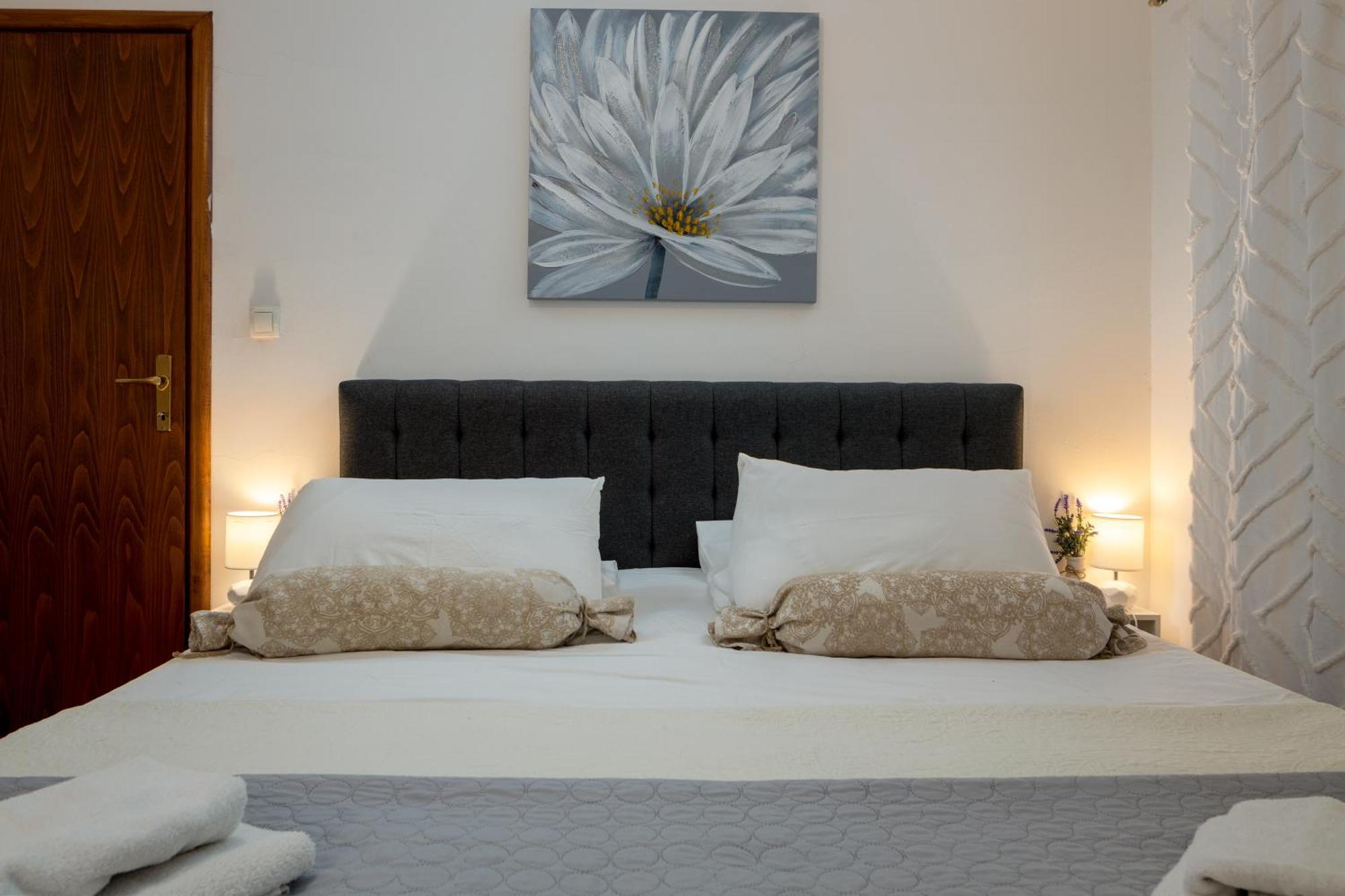 Piazza Square City Top Centre Apartments Split Exterior photo