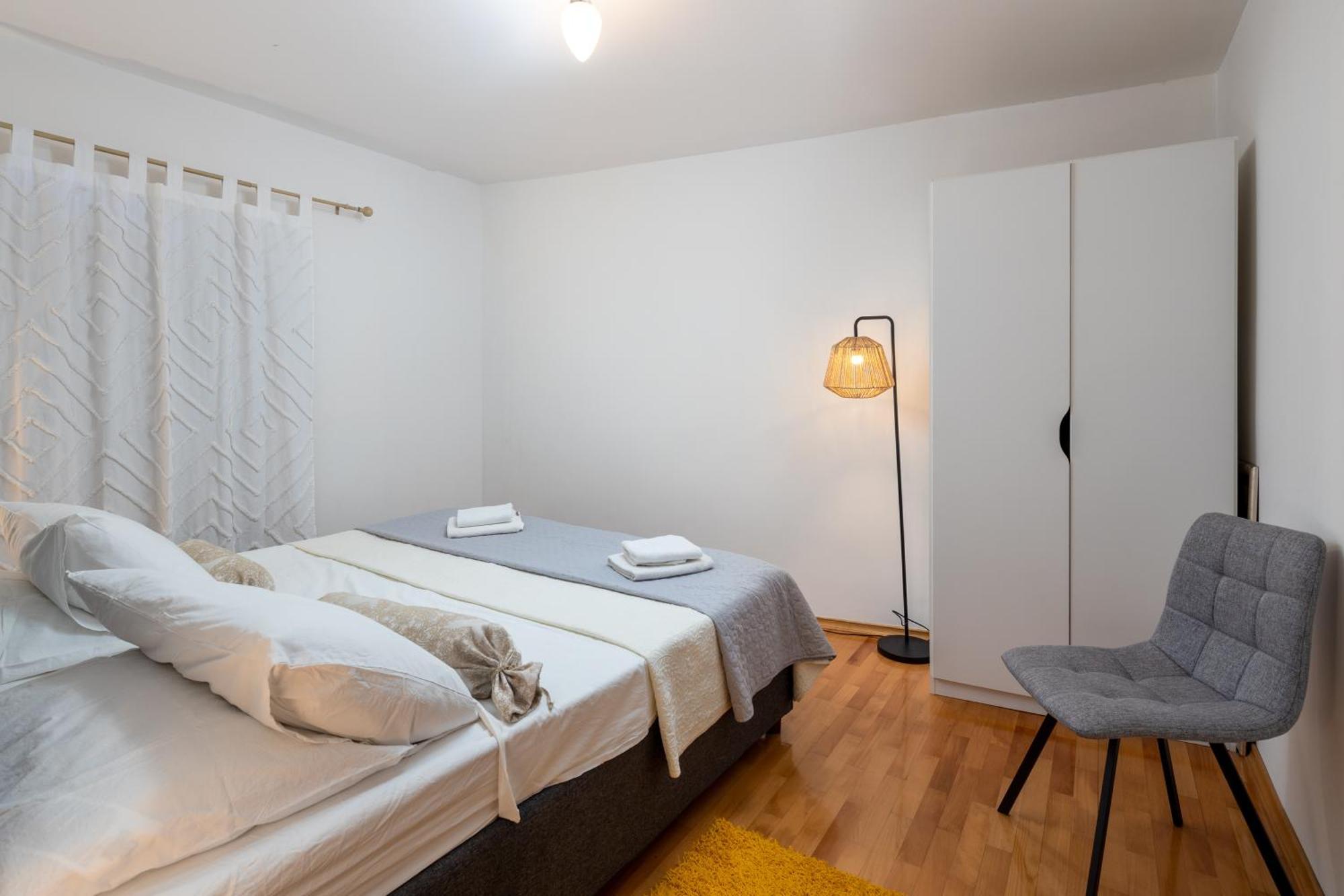 Piazza Square City Top Centre Apartments Split Exterior photo