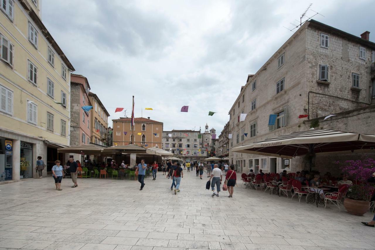 Piazza Square City Top Centre Apartments Split Exterior photo